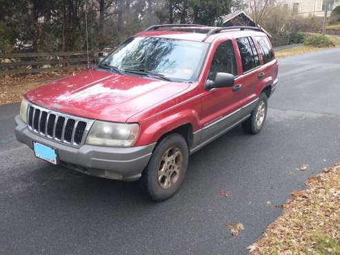 2002 Jeep 4WD Grand Cherokee Laredo Sport - cars & trucks - by owner... for sale in Greenfield, MA