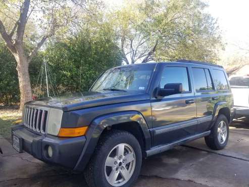 2007 Jeep commander 3.7 4x4 - cars & trucks - by owner - vehicle... for sale in Round Rock, TX