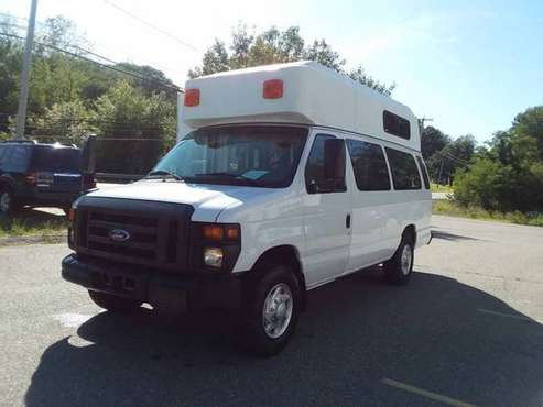 ✔ ☆☆ SALE ☛ FORD E350 WHEELCHAIR ACCESSIBLE HANDIDCAP VAN for sale in Athol, CT