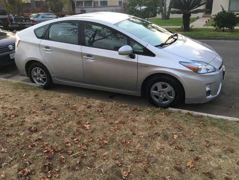 2014 Toyota Prius - 100.000 miles - cars & trucks - by owner -... for sale in Santa Monica, CA