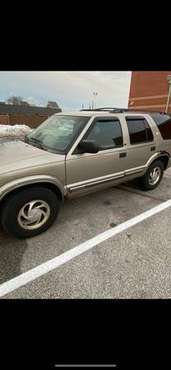 2002 Chevrolet blazer 4x4 - cars & trucks - by owner - vehicle... for sale in mentor, OH