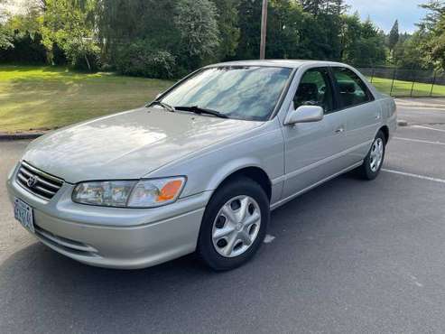 2001 Toyota Camry LE for sale in Portland, OR