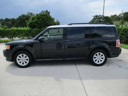 ' 2010 Ford Flex ' 3rd Row Seats - cars & trucks - by owner -... for sale in West Palm Beach, FL