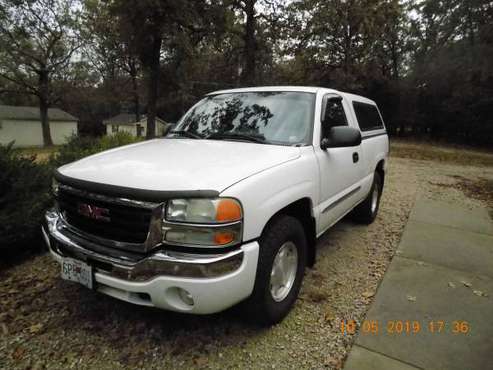 2004 GMC Z71 4X4 Pickup Truck, White, with Camper Shell for sale in Pittsburg, MO