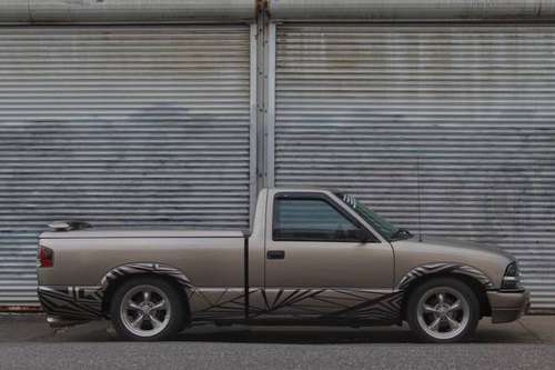 03 Chevy S10 for sale in Oregon City, OR