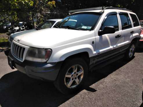 04 Grand Cherokee straight 6cyl.remote start. cold ac - cars &... for sale in Vails Gate, NY