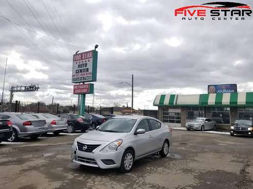 2016 NISSAN VERSA SV! LOW MILES! RUNS AND DIRVES LIKE NEW! WE FINANCE! for sale in Detroit, MI