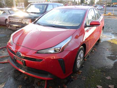 2019 Toyota Prius LE - cars & trucks - by dealer - vehicle... for sale in Bellevue, WA