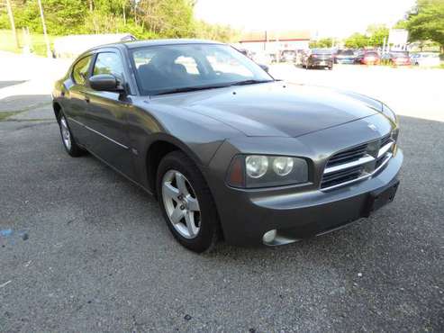 2010 Dodge Charger SXT HO RUNS NICE CLEAN TITLE 90DAYS WRNTY - cars for sale in Roanoke, VA