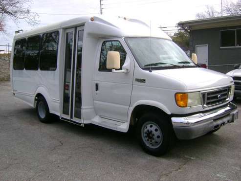2004 Ford E350 Starcraft 15 Passenger Bus Only 31,907 Miles - cars &... for sale in 30180, GA