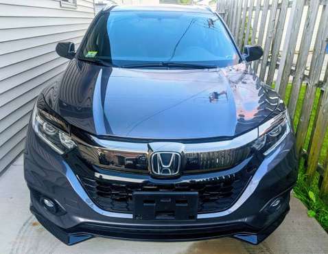 2017 Honda HR-V AWD 38K miles - cars & trucks - by owner - vehicle... for sale in Chicago, IL