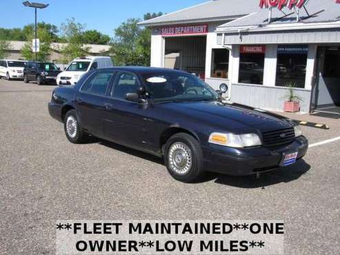 2000 Ford Crown Victoria for sale in Forest Lake, MN