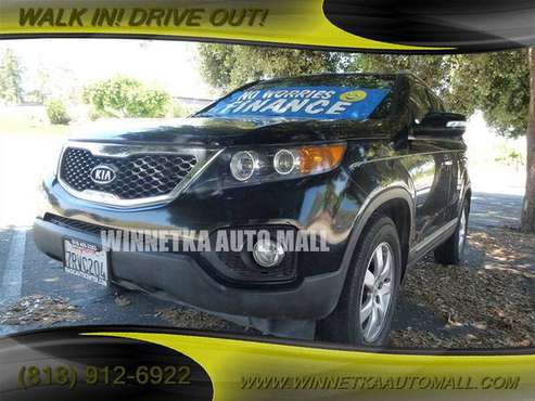 2013 KIA SORENTO I SEE YOU LOOKING AT ME! TAKE ME HOME TODAY! for sale in Winnetka, CA