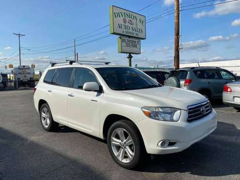 2010 Toyota highlander limited - cars & trucks - by dealer - vehicle... for sale in Pawtucket, RI