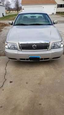Mercury Grand Marquis GS - cars & trucks - by owner - vehicle... for sale in Mason City, IL