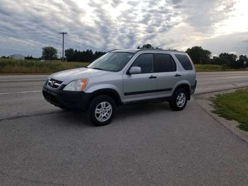 2002 Honda CR-V 4x4 - cars & trucks - by dealer - vehicle automotive... for sale in Canton, WI