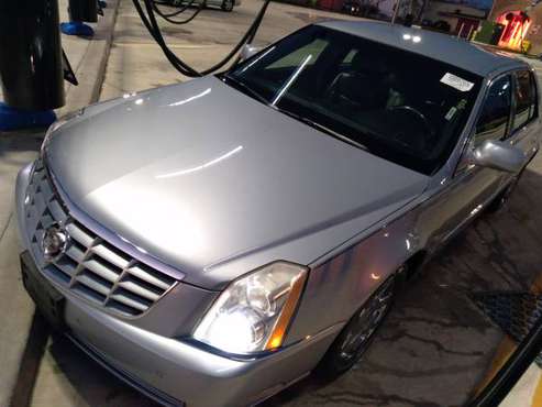 2006 Cadillac DTS - cars & trucks - by dealer - vehicle automotive... for sale in Rochester , NY