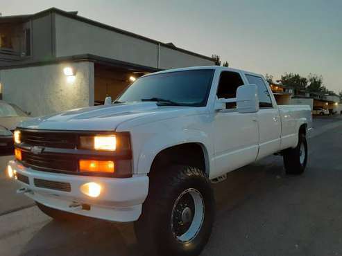2000 Chevrolet 3500 pickup truck diesel GMT400 4x4 6 5L - cars & for sale in Westminster, CA