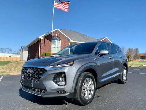 2019 Hyundai Santa FE AWD **** ONLY 33,651 miles **** - cars &... for sale in Shepherdsville, KY