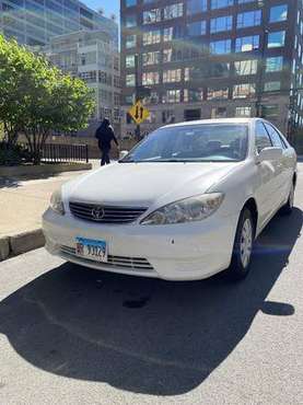 2005 Toyota Camry Le Sedan 4d for sale in Chicago, IL