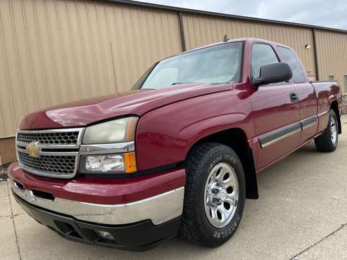 2006 Chevrolet Silverado 1500 LS 5.3L V8 - 136,000 Miles - 6.5FT Bed... for sale in Lakemore, OH