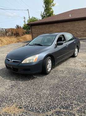 2007 Honda Accord LX 5 Speed manual - cars & trucks - by owner -... for sale in Dayton, OH
