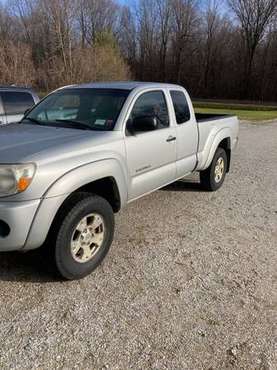2008 Toyota Tacoma 4 x 4 access cab - cars & trucks - by owner -... for sale in CHAMPLAIN, VT