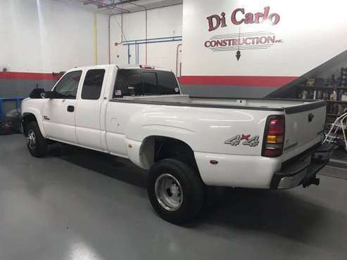 2004 Duramax Diesel Duely- 4x4 drive- Fifth Wheel Ready - cars &... for sale in Elk Grove Village, IL