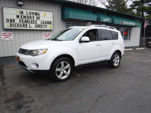 2007 MITSUBISHI OUTLANDER 3RD ROW LEATHER - - by for sale in Loves Park, IL