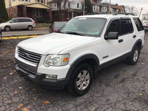 2006 Ford Explorer - cars & trucks - by dealer - vehicle automotive... for sale in HARRISBURG, PA