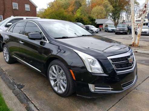 2017 Cadillac XTS Luxury - cars & trucks - by dealer - vehicle... for sale in Youngstown, OH