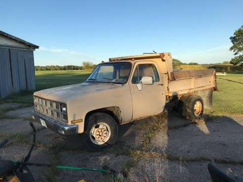 1981 GMC 1 Ton with dump bed for sale in Coatsburg, IL