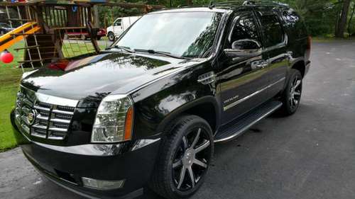 2013 Cadillac Escalade Platinum AWD for sale in Cleveland, OH