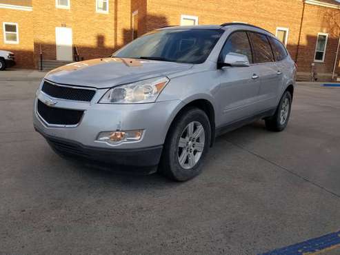 2012 Chevy Traverse LT - - by dealer - vehicle for sale in Evansville, WY