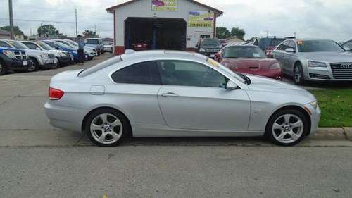 09 bmw 328xi awd 114,000 miles $5999 **Call Us Today For Details** for sale in Waterloo, IA