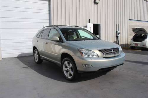 2005 Lexus RX330 AWD 05 Clean Carfax Premium Package Leather Sunroof for sale in Knoxville, TN