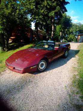 1987 Corvette Convertible,price reduced for sale in Fergus Falls, ND