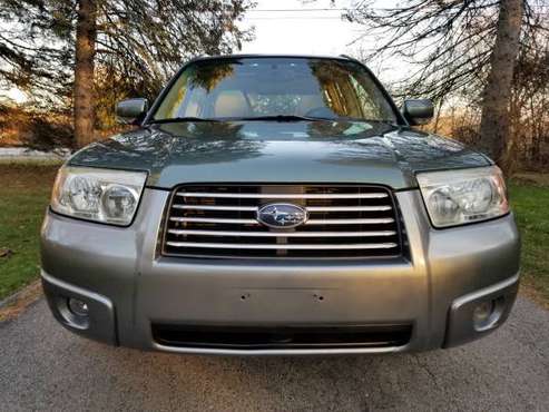 Subaru Forester awd LOW MILES 1 Owner no rust no dents LL Bean Edion... for sale in Kenosha, WI