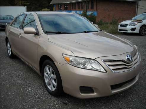 2011 Toyota Camry LE 4D Sedan Automatic - cars & trucks - by dealer... for sale in Richmond , VA