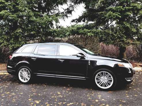 2014 Lincoln MKT Town Car AWD EcoBoost Towncar - cars & trucks - by... for sale in Auburn, WA