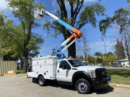 2011 Ford F-550 4x4 Bucket Truck/Boom Truck - CA Compliant - WE for sale in Los Angeles, CA