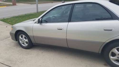 1997 lexus es 300 for sale in Humble, OH