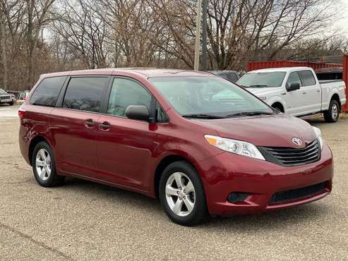 2017 Toyota Sienna 🔥LOW MILES🔥 - cars & trucks - by dealer - vehicle... for sale in River Falls, MN