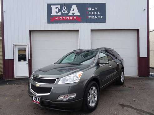 2011 Chevrolet Traverse AWD 2LT *Only 72k* - cars & trucks - by... for sale in Waterloo, IA