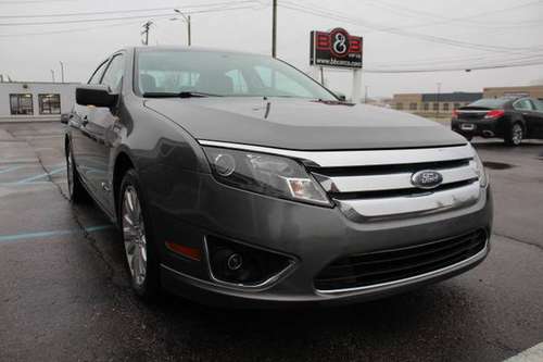 2010 Ford Fusion Hybrid- *One Owner* - cars & trucks - by dealer -... for sale in Mount Clemens, MI