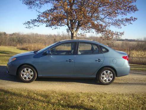 2007 hyundai elantra - cars & trucks - by owner - vehicle automotive... for sale in Northfield, MN