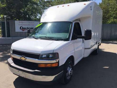 2018 CHEVROLET EXPRESS 3500HD DRW CUTAWAY UNICELL - cars & trucks -... for sale in Bridgewater, MA