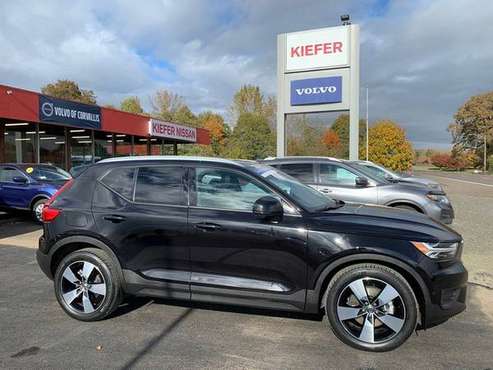 2019 Volvo XC40 All Wheel Drive T5 AWD Momentum SUV - cars & trucks... for sale in Corvallis, OR