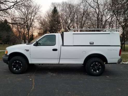 2000 Ford F-150 4x4 - cars & trucks - by owner - vehicle automotive... for sale in Farmington, MI