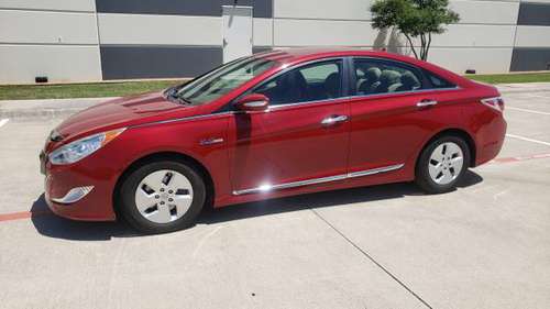 2012 Hyundai Sonata Hybrid Red Extra Clean - - by for sale in Mansfield, TX